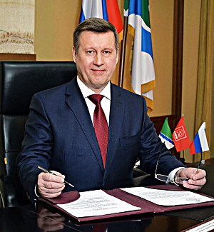 Мэр Новосибирска Анатолий Локоть поздравляет новосибирцев с Днём защитника Отечества