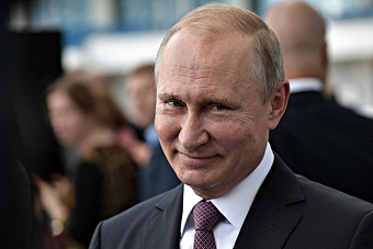 «Ну мы разве с вами должны обезьянничать». Путин объяснил почему не стал делать прививку от ковида на камеру