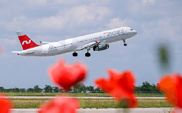 Nordwind увеличил количество рейсов в Сочи и Санкт-Петербург