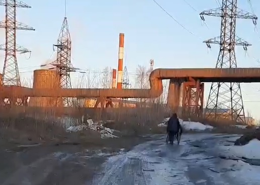 «Недоступная среда» проезда Тёплый в Новосибирске возмутила горожан