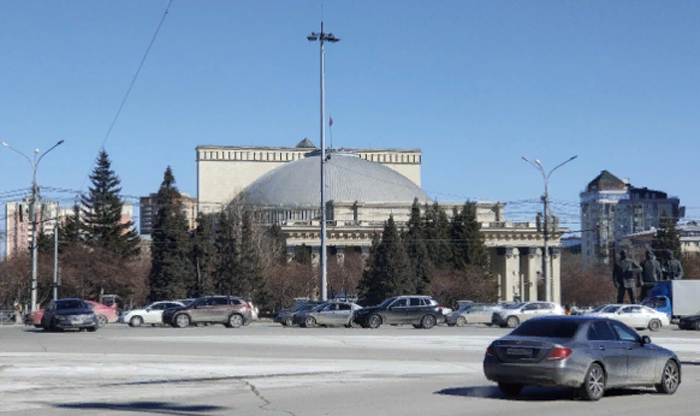 В Новосибирске за 9,9 млн рублей хотят отремонтировать тоннель к бомбоубежищу под НОВАТом