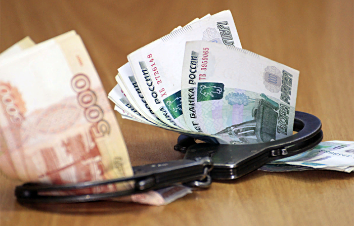 В Бердске мошенница обманула своих знакомых на 2 млн рублей