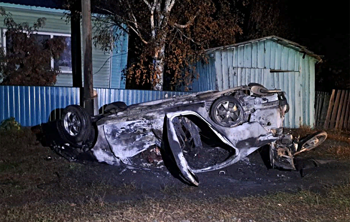 В ДТП под Новосибирском погибли 18-летний водитель Mitsubishi Lancer без прав и девочка-подросток